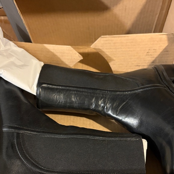 FryeWomen's Samantha Moto Lug Sole Chelsea Booties Sz 9M NEW - Picture 5 of 7